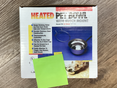 *Heated Pet Bowl - Hutch Mount-1 qt. Fashion